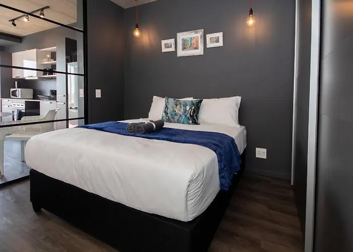 Modern Studio In Wex1 538